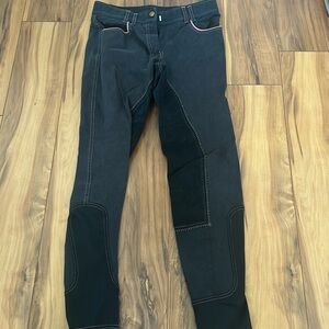 gutos breeches